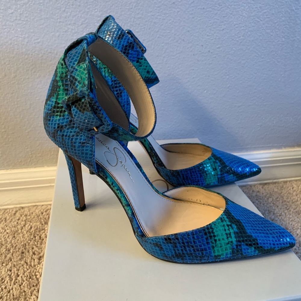Jessica Simpson Blue & Green Snakeskin Heels